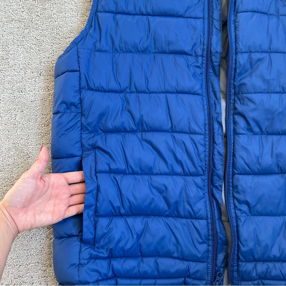 Men’s Blue Puffer Vest - Picture 6 of 9